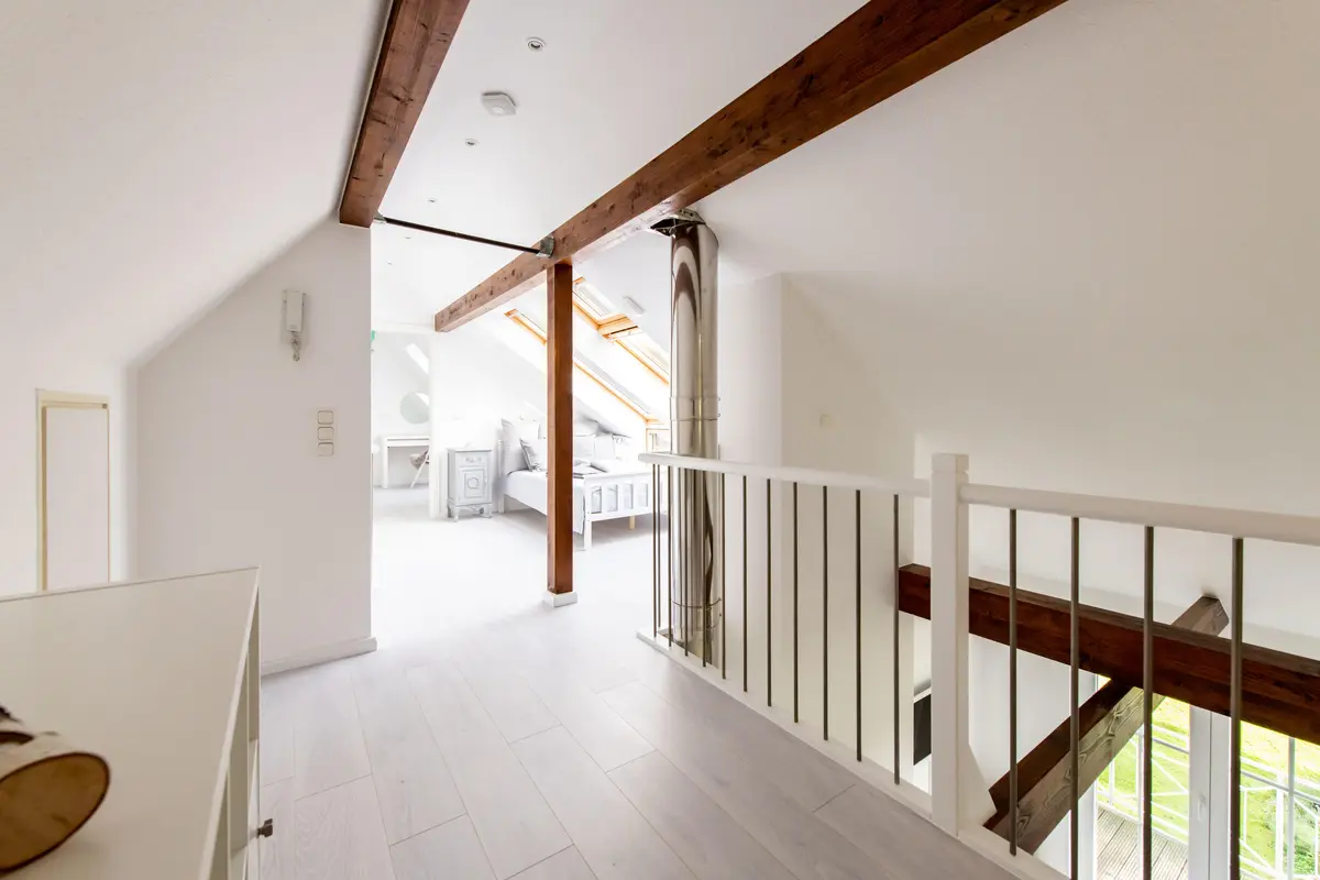 LocationRobot - Film Location Hof LR2835 (photo 11)