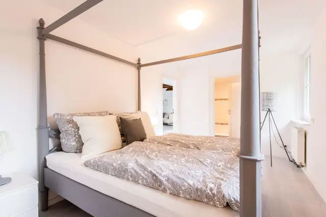 LocationRobot - Film Location Hof LR2835 (photo 15)