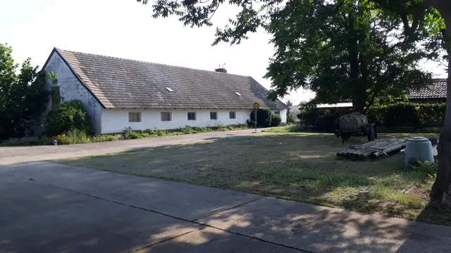 LocationRobot - Film Location Bauernhof LR3240