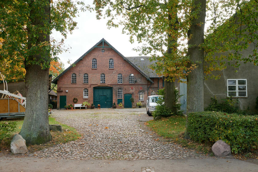 LocationRobot - Film Location Bauernhof LR3531 (photo 1)