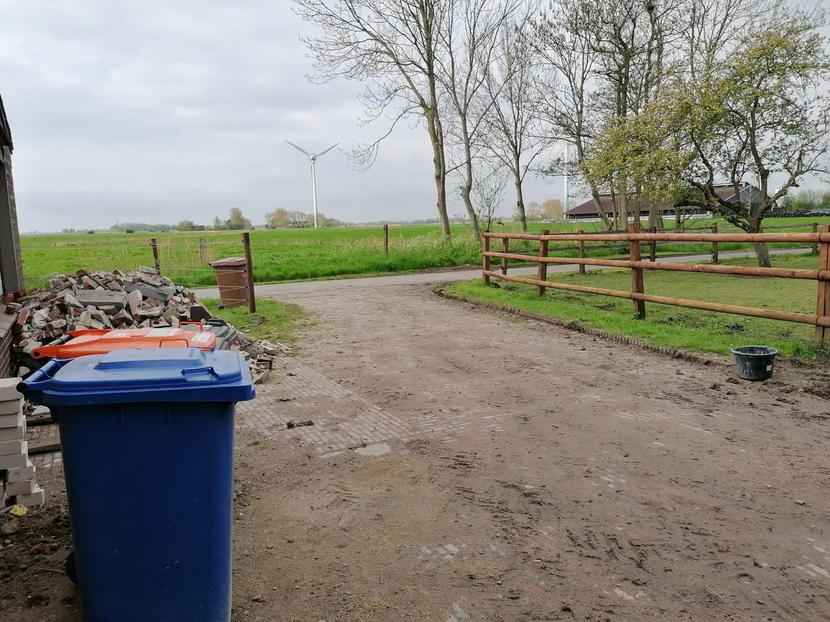 LocationRobot - Film Location Hof LR3825 (photo 43)