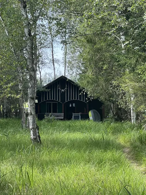 LocationRobot - Film Location Bootshütte LR4445