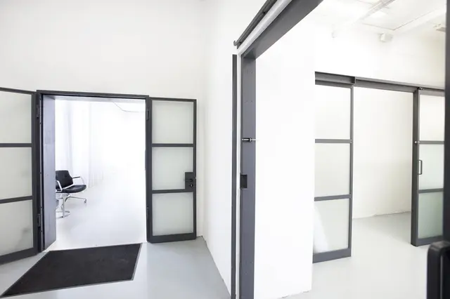 LocationRobot - Film Location Tageslichtstudio LR1971 (photo 12)