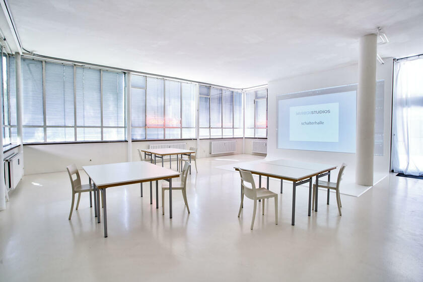 LocationRobot - Film Location Tageslichtstudio LR1971 (photo 7)