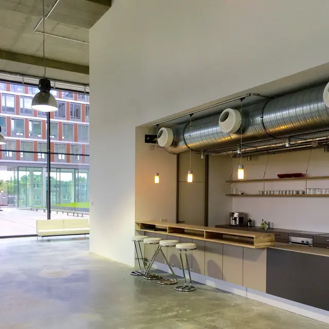 LocationRobot - Film Location Tageslichtstudio LR1990 (photo 3)