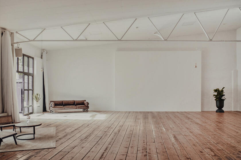 LocationRobot - Film Location Loftstudio LR2487 (photo 2)