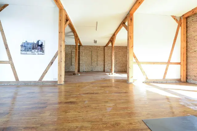 LocationRobot - Film Location Loftstudio LR2683 (photo 2)