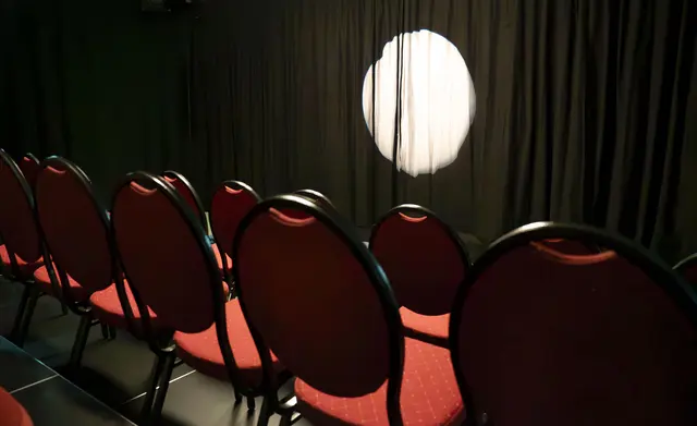 LocationRobot - Film Location Studio LR2854 (photo 12)