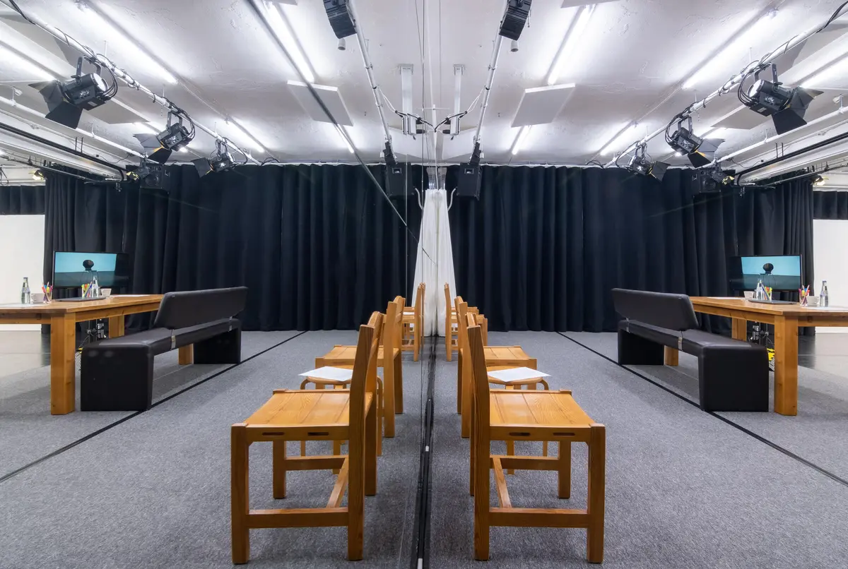 LocationRobot - Film Location Studio LR2854 (photo 5)
