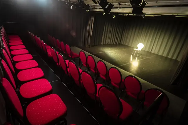 LocationRobot - Film Location Studio LR2854 (photo 11)