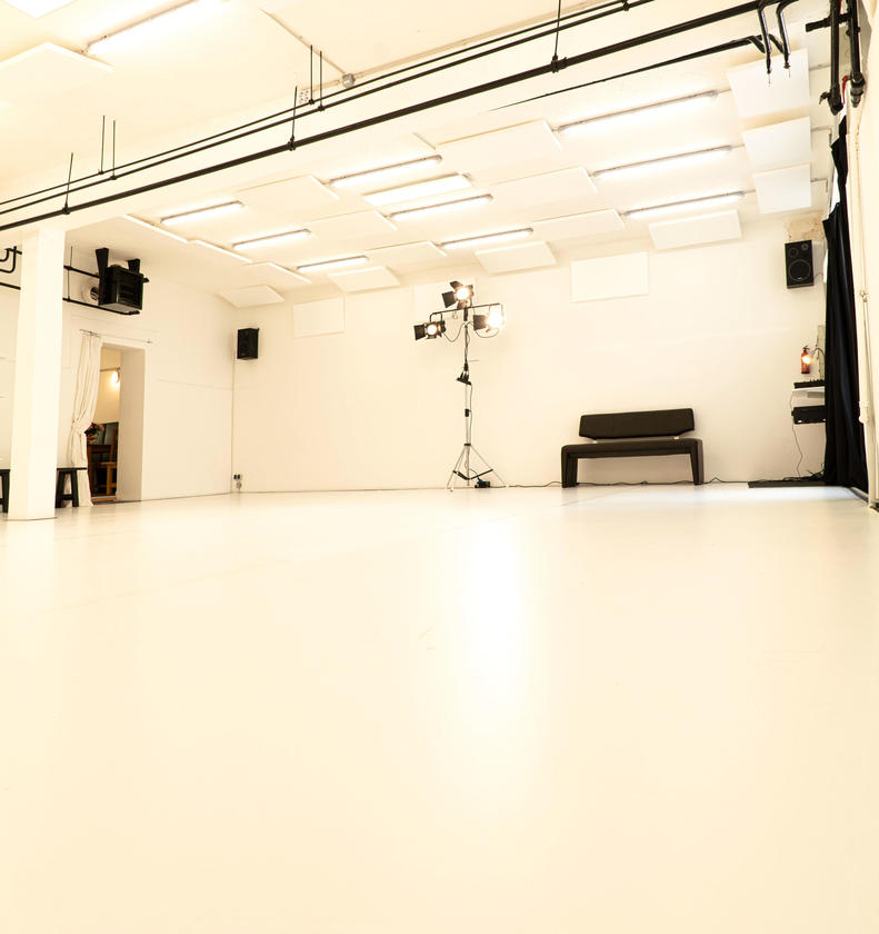 LocationRobot - Film Location Studio LR2854 (photo 8)