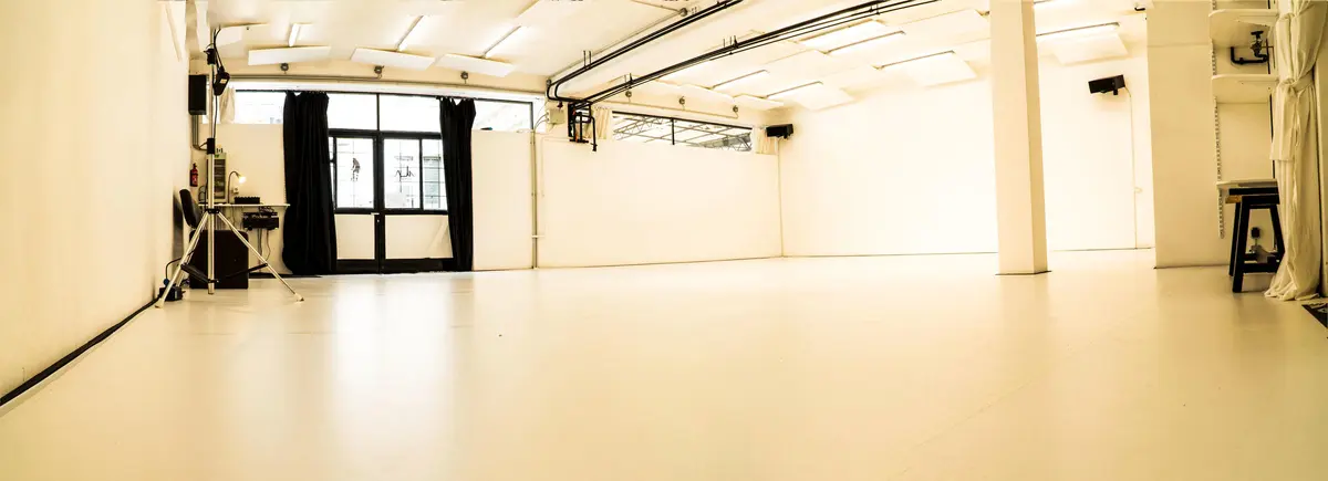 LocationRobot - Film Location Studio LR2854 (photo 7)