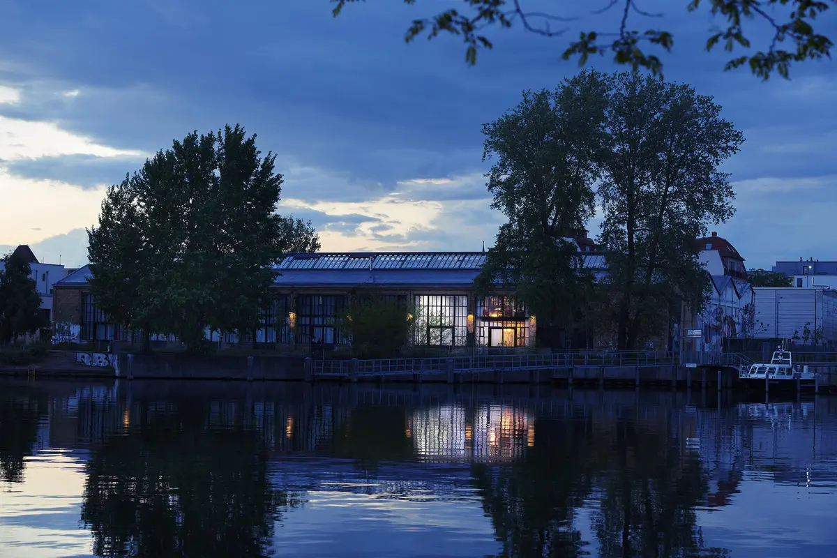 LocationRobot - Film Location Tageslichtstudio LR3679 (photo 22)