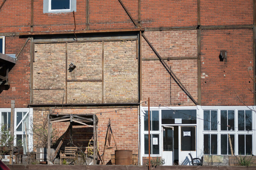 LocationRobot - Film Location Tageslichtstudio LR4174 (photo 10)