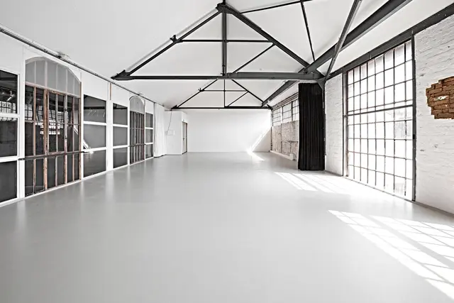 LocationRobot - Film Location Tageslichtstudio LR4174 (photo 1)