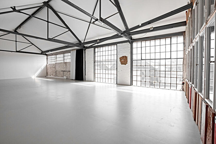 LocationRobot - Film Location Tageslichtstudio LR4174 (photo 4)