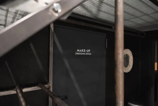 LocationRobot - Film Location Filmstudio LR4243 (photo 40)