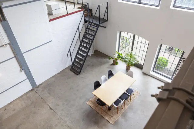 LocationRobot - Film Location Loftstudio LR4981 (photo 8)