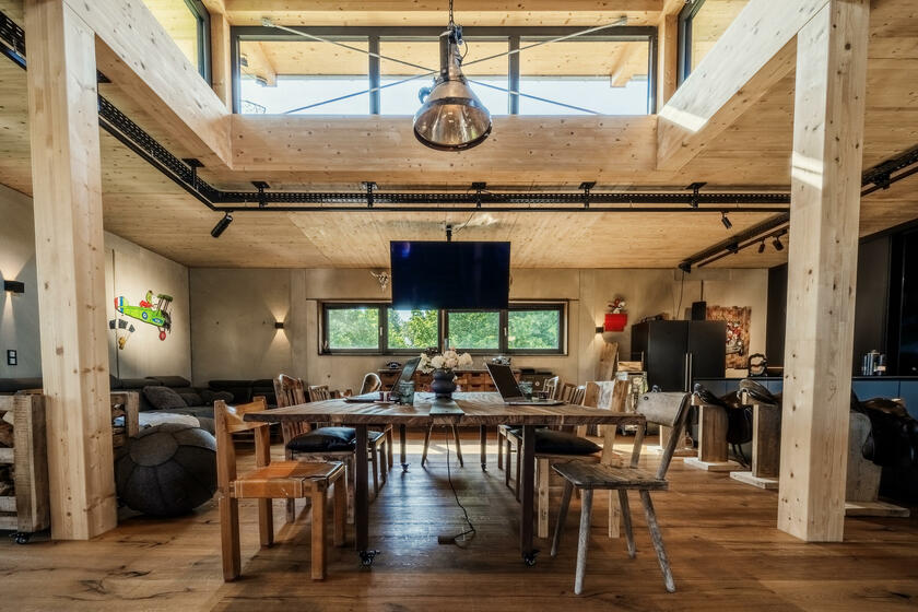 LocationRobot - Film Location Loftstudio LR5229 (photo 3)