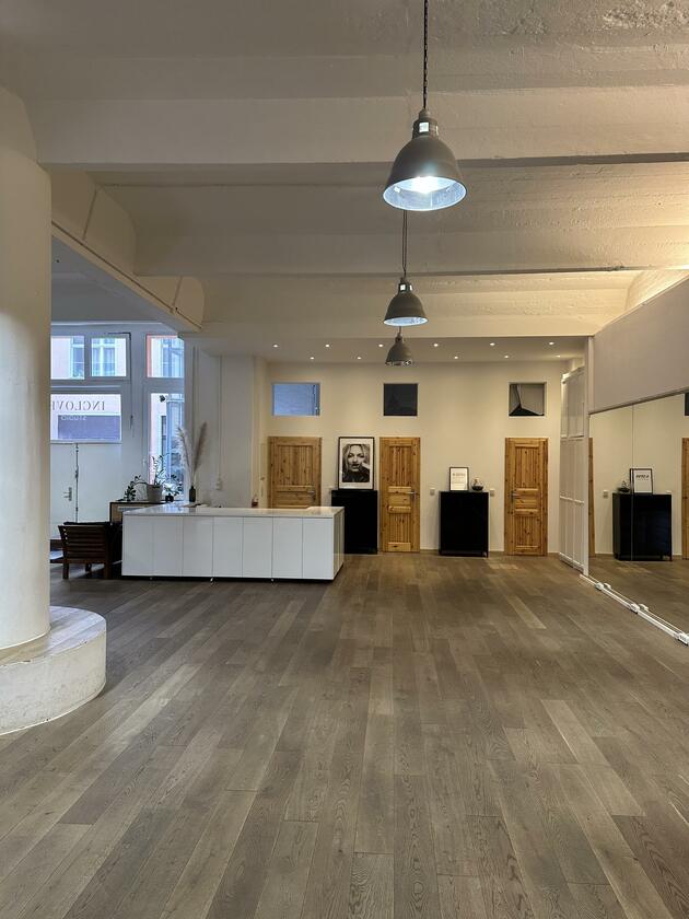 LocationRobot - Film Location Loftstudio LR6194 (photo 3)