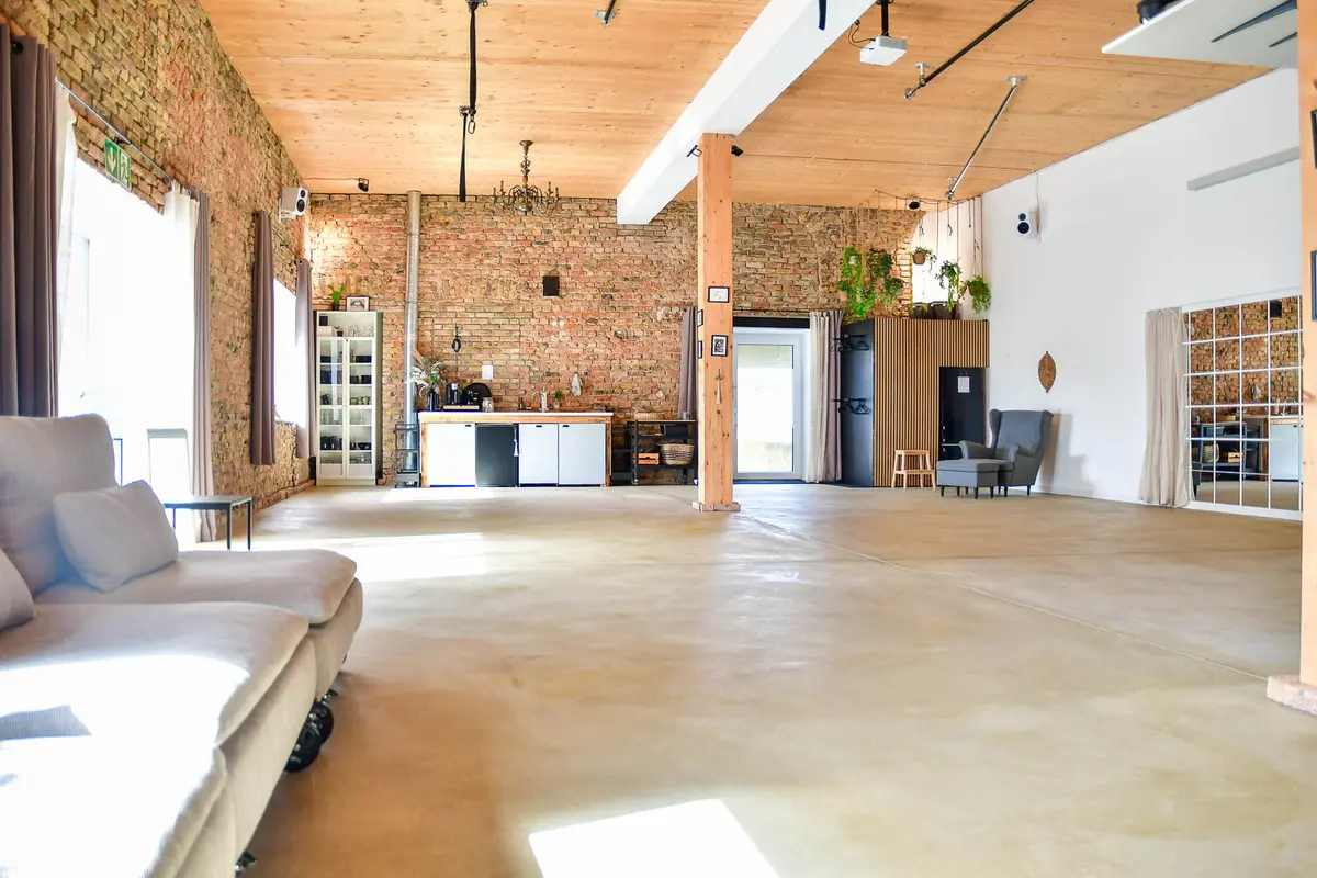 LocationRobot - Film Location Loftstudio LR6437 (photo 3)