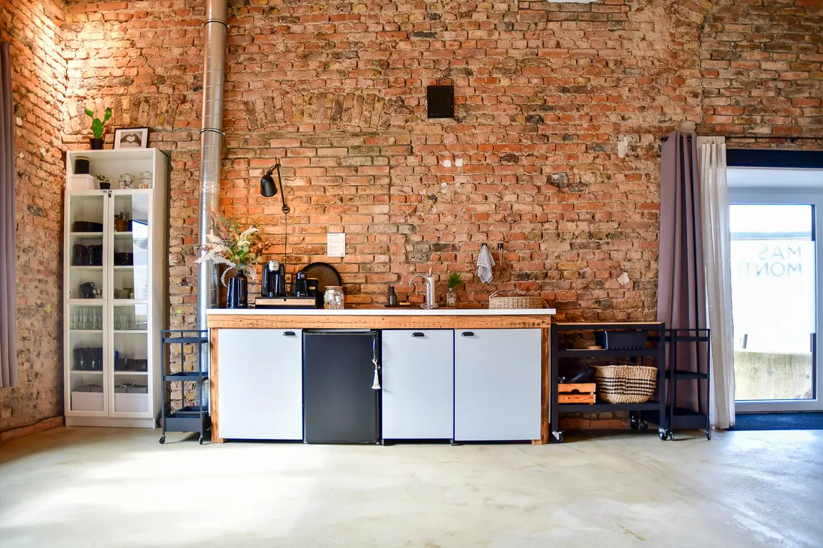 LocationRobot - Film Location Loftstudio LR6437 (photo 8)