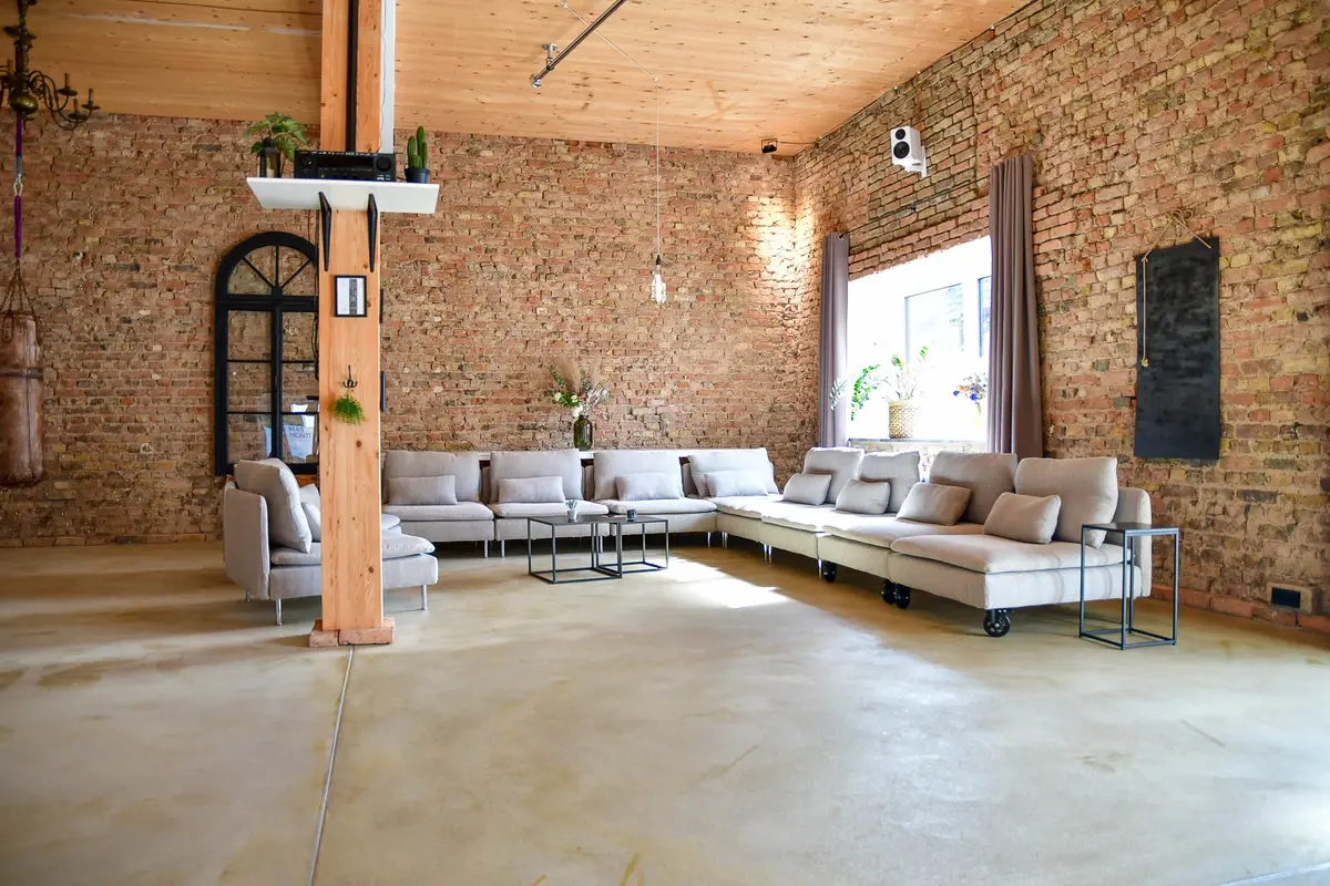 LocationRobot - Film Location Loftstudio LR6437 (photo 2)