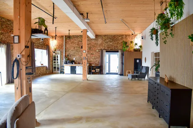 LocationRobot - Film Location Loftstudio LR6437 (photo 6)