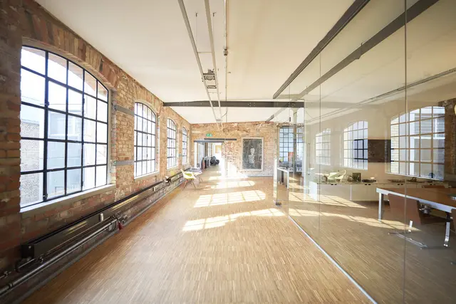 LocationRobot - Film Location Loftstudio LR6459 (photo 4)