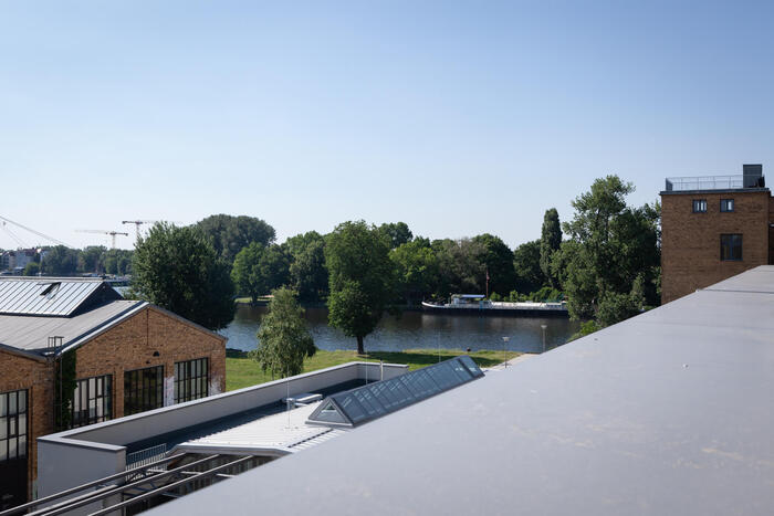 LocationRobot - Film Location Industriehalle LR2621 (photo 9)