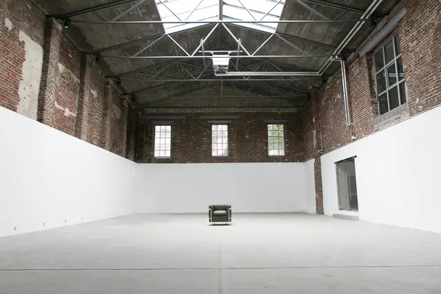 LocationRobot - Film Location Fabrikhalle LR2931
