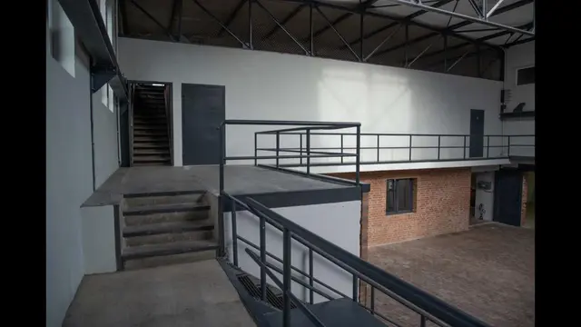 LocationRobot - Film Location Fabrikhalle LR3007 (photo 4)