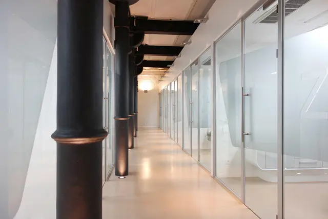 LocationRobot - Film Location Praxis LR3028 (photo 4)