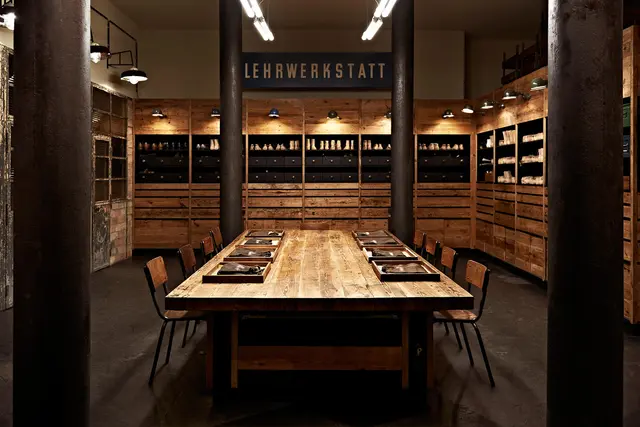 LocationRobot - Film Location Werkstatt LR3089 (photo 2)