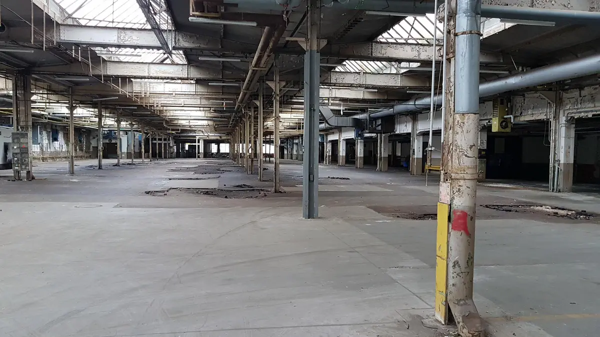 LocationRobot - Film Location Fabrikhalle LR3114 (photo 2)