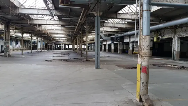 LocationRobot - Film Location Fabrikhalle LR3114 (photo 2)