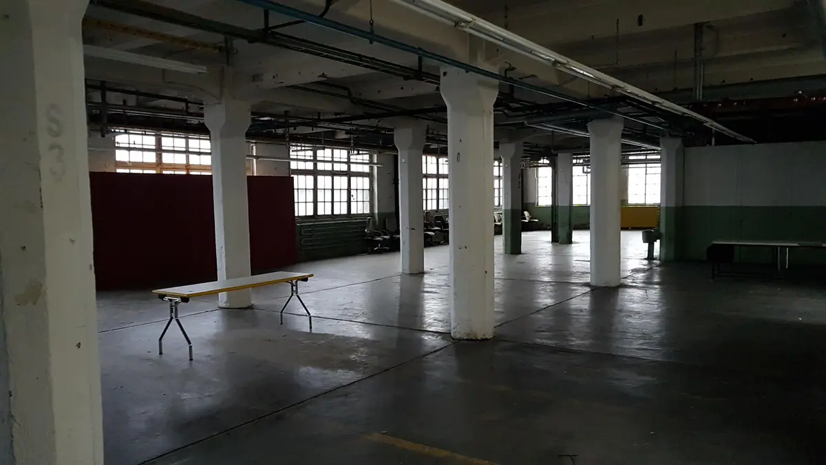LocationRobot - Film Location Fabrikhalle LR3114 (photo 3)