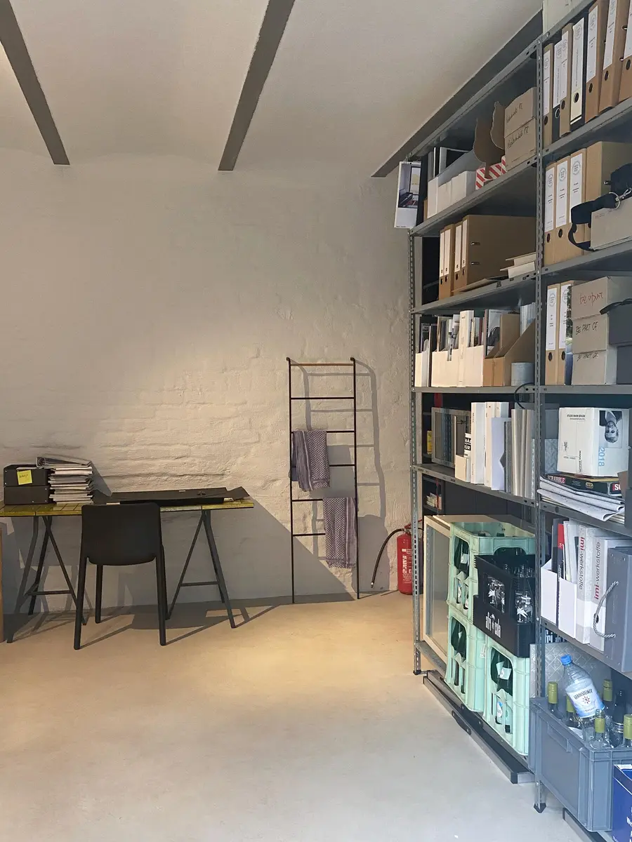 LocationRobot - Film Location Büro LR3644 (photo 6)