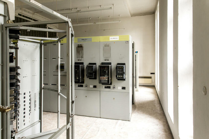 LocationRobot - Film Location Industrieanlage LR3835 (photo 3)