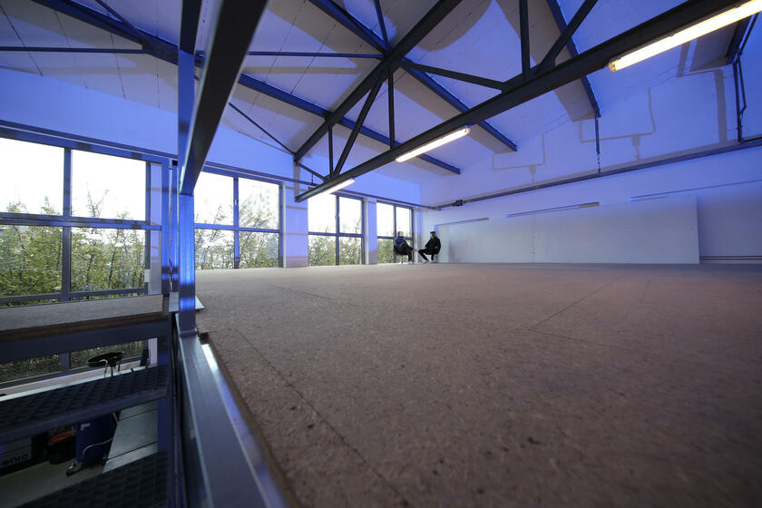 LocationRobot - Film Location Industriehalle LR4062 (photo 10)