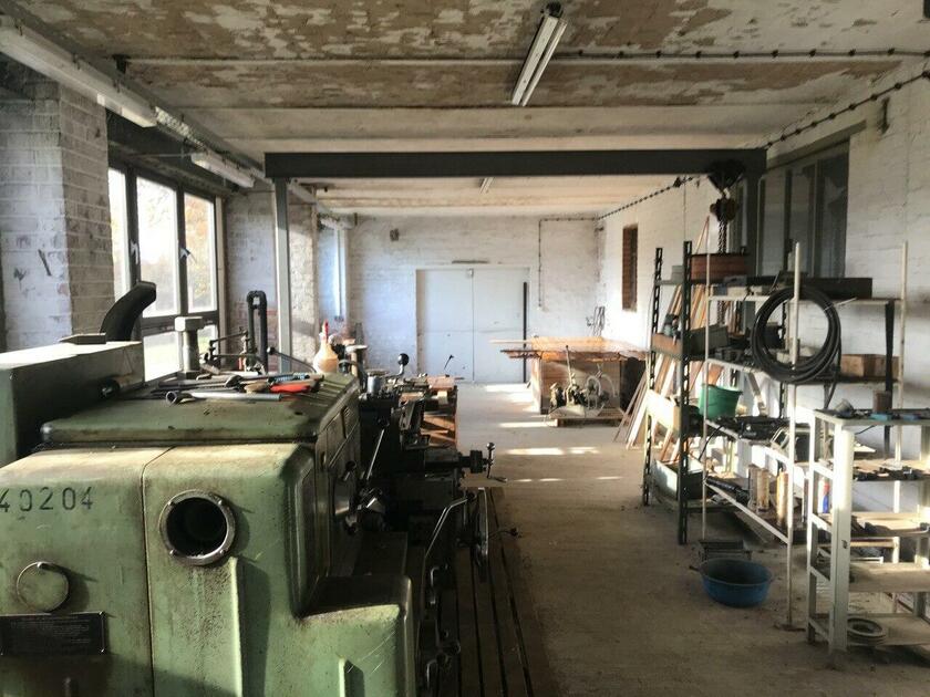 LocationRobot - Film Location Werft LR4190 (photo 4)