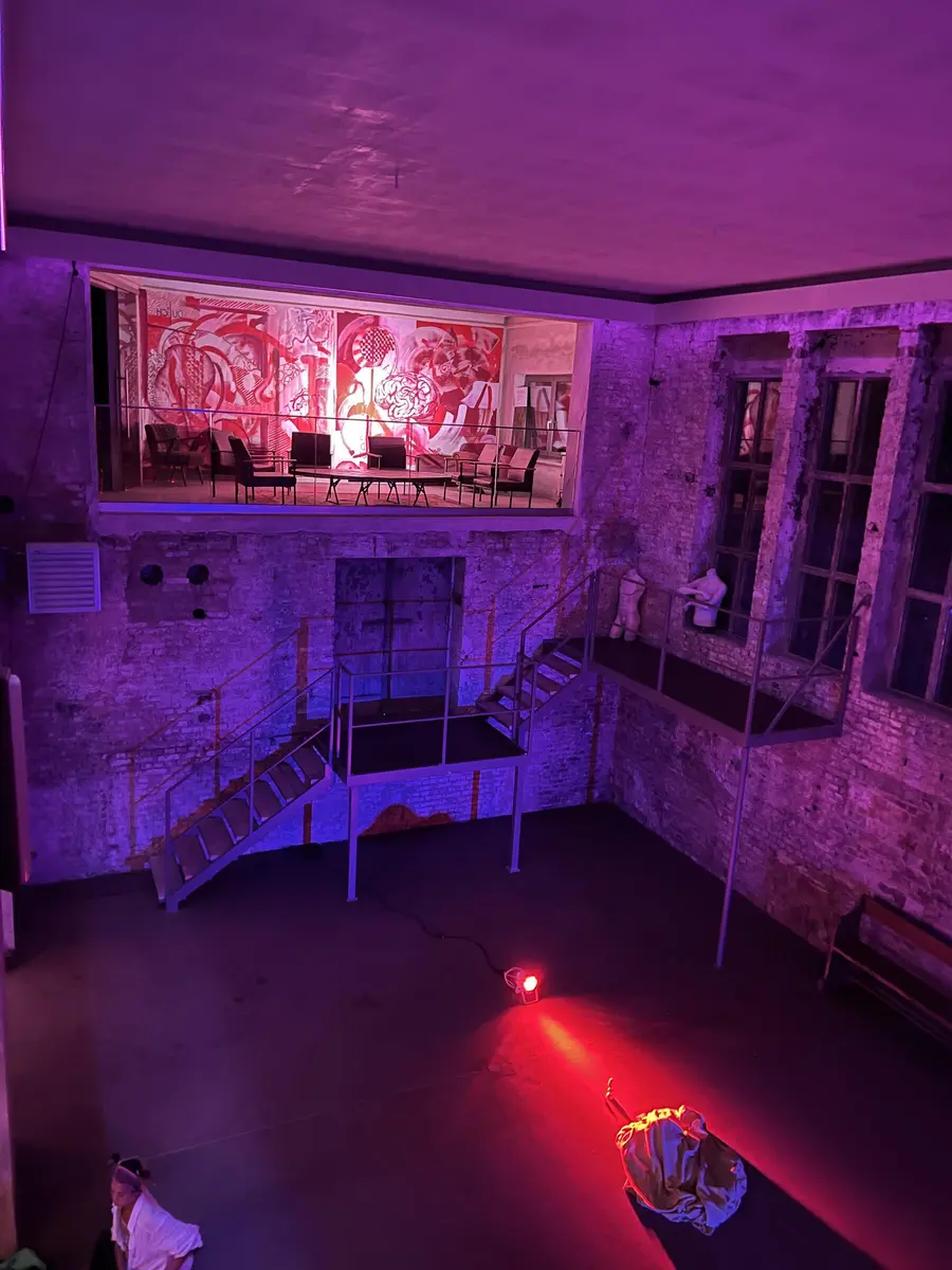 LocationRobot - Film Location Fabrikhalle LR4220 (photo 12)