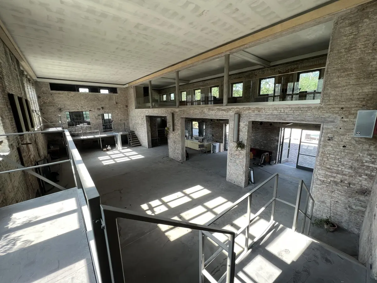 LocationRobot - Film Location Fabrikhalle LR4220 (photo 4)