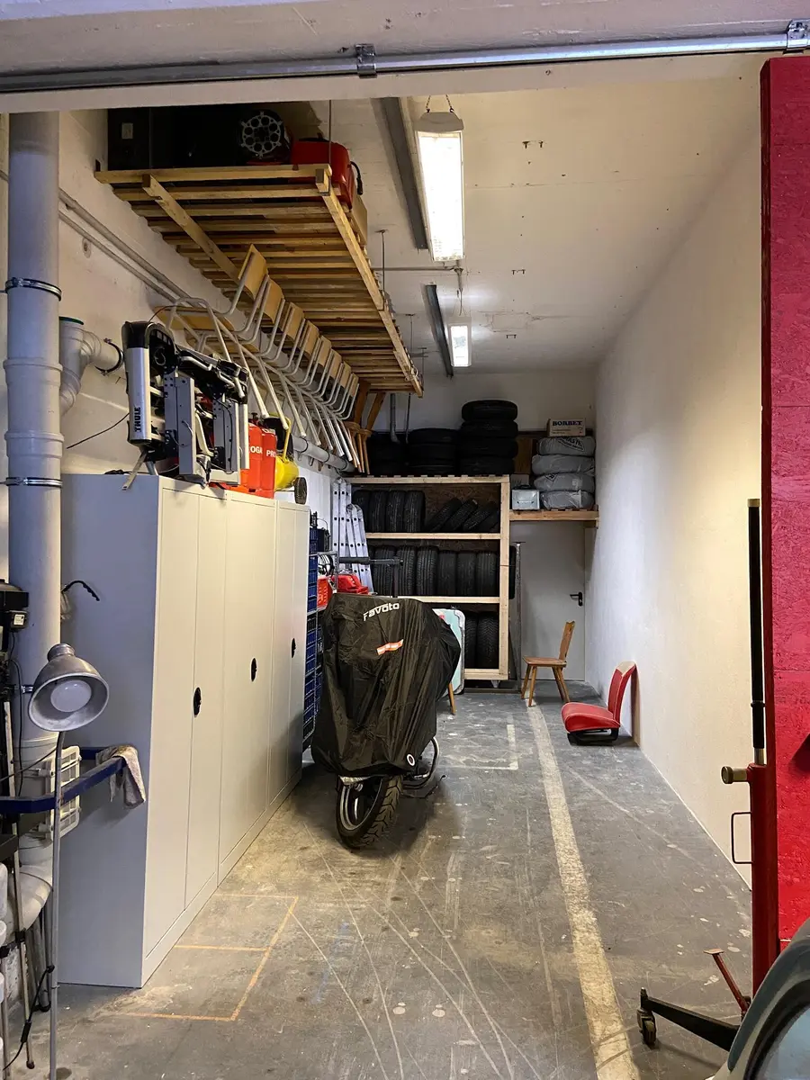 LocationRobot - Film Location Werkstatt LR4260 (photo 8)