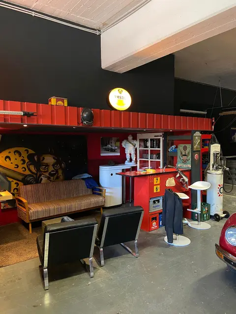 LocationRobot - Film Location Werkstatt LR4260 (photo 7)