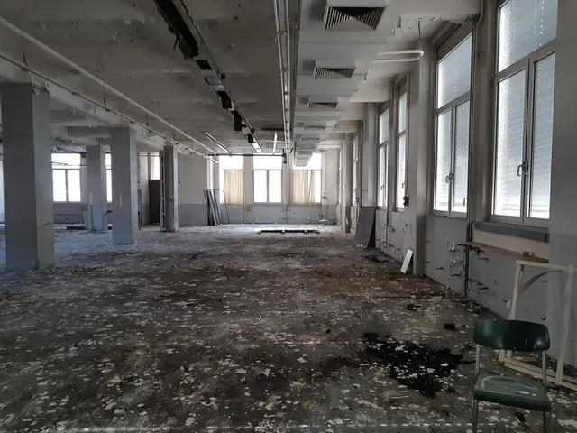 LocationRobot - Film Location Industrieanlage LR4277 (photo 3)