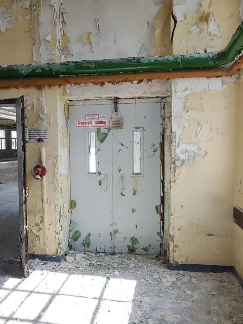 LocationRobot - Film Location Industrieanlage LR4277 (photo 6)