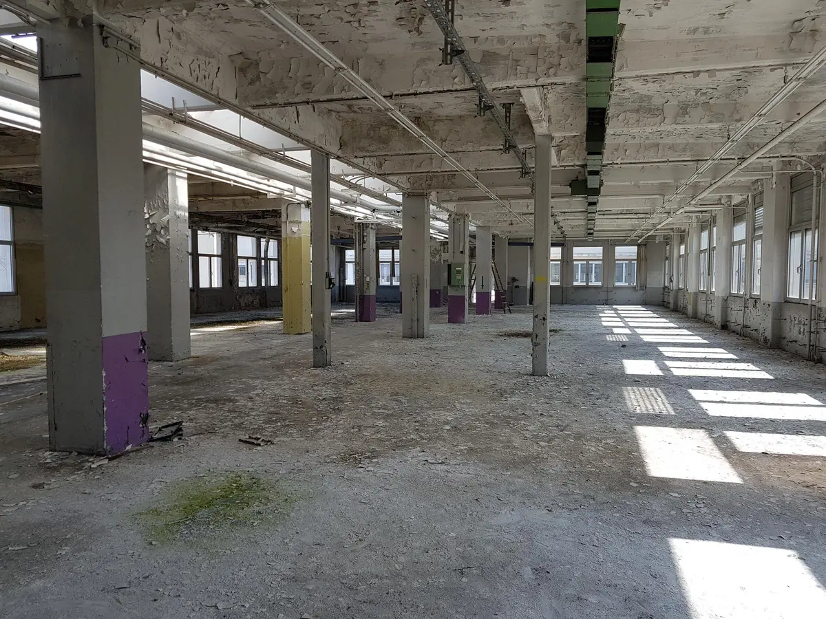 LocationRobot - Film Location Industrieanlage LR4277 (photo 1)