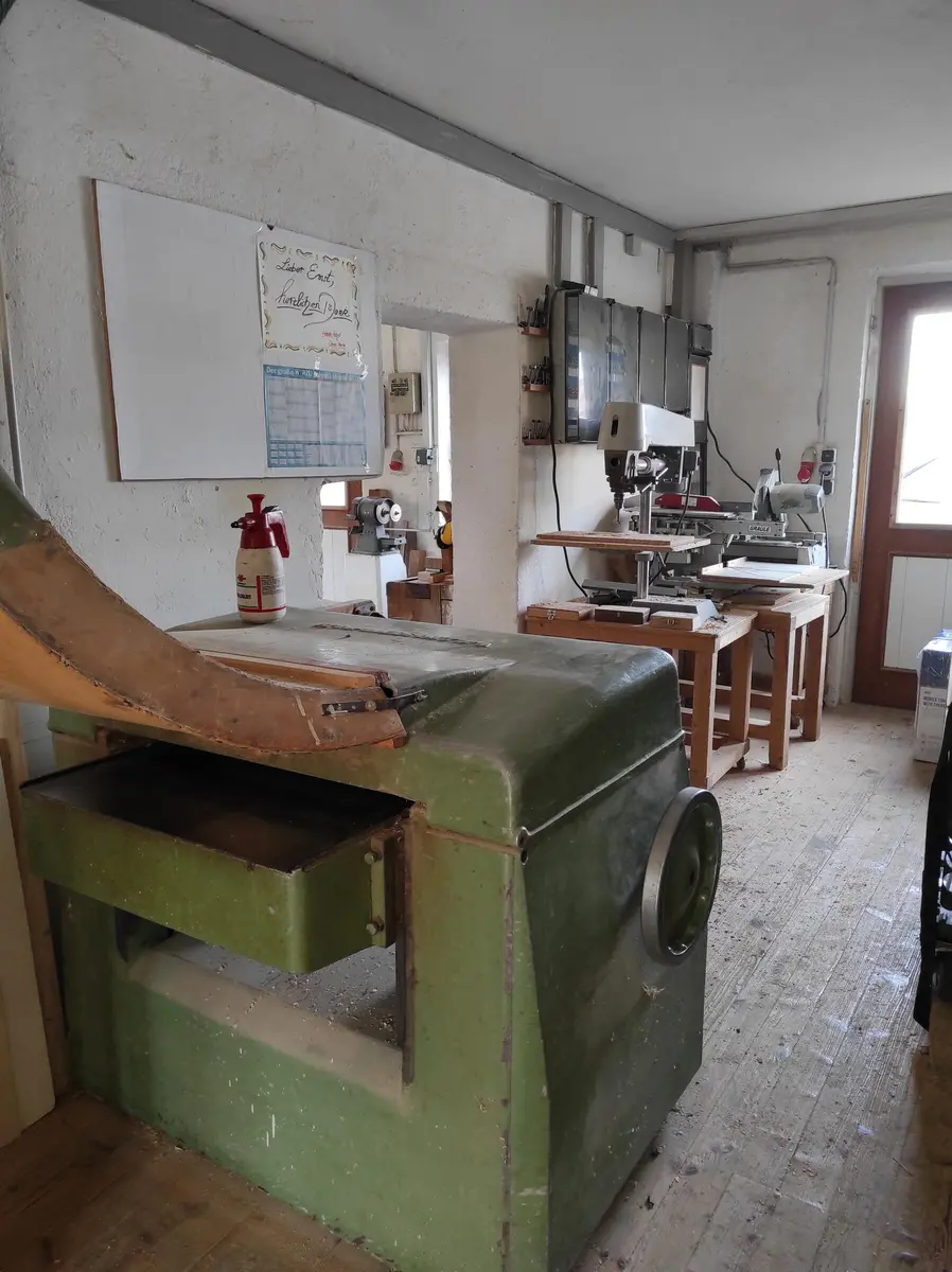 LocationRobot - Film Location Werkstatt LR4284 (photo 4)