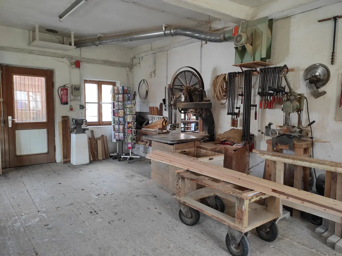 LocationRobot - Film Location Werkstatt LR4284 (photo 2)